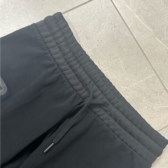 EUC Bylt Jogger Shorts Mens Medium Black Stretch Athletic Sweatshort Performance - Picture 10 of 11